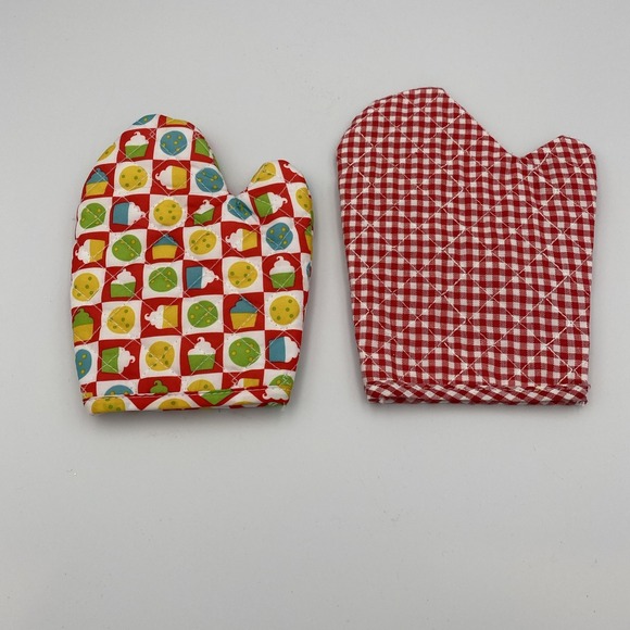 Melissa and Doug pretend‎ play Lot Of 2 oven mitt - Picture 1 of 4